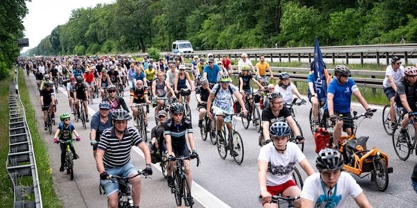 Zehntausende bei ADFC-Fahrradsternfahrt in Berlin erwartet