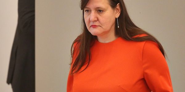 Holocaust-Überlebender besucht mit Ministerin Synagoge in Potsdam