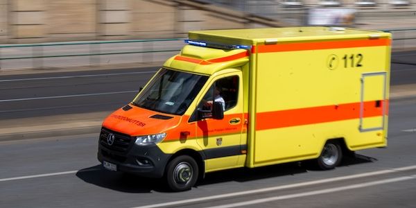 Rettungsfahrt ohne Gebühr: Bisher keine Einigung über Kosten bei Landkreise in Brandenburg