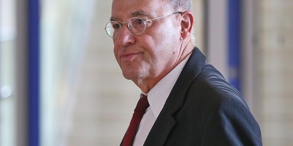 Gregor Gysi spricht an Europa-Universität Viadrina über DDR-Rechtsgeschichte