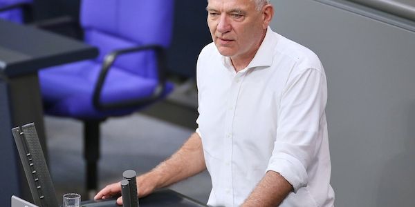 Linke pocht auf Sitz im Geheimdienst-Kontrollgremium