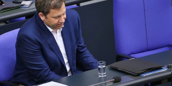 Länder kritisieren Klingbeils Vorgaben für Sondervermögenverteilung