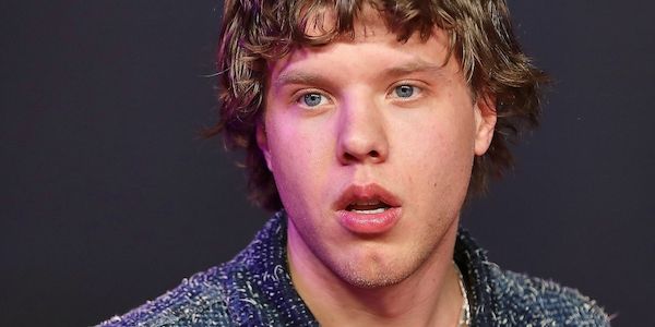 Alex Warren an Spitze der Single-Charts - Zartmann holt Silber