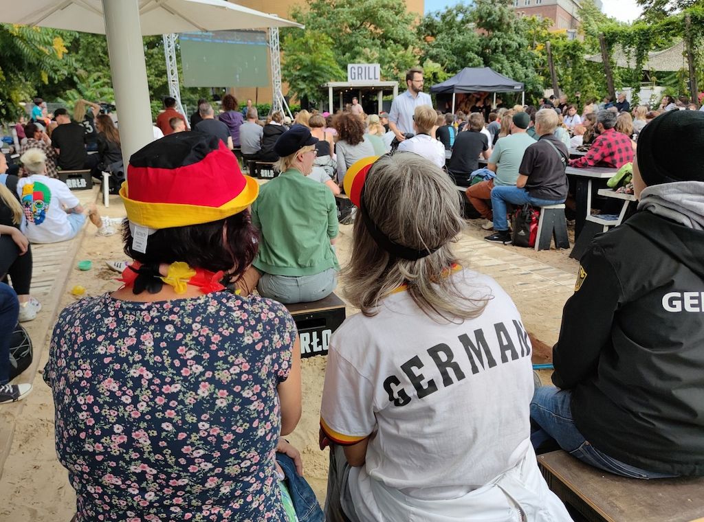 Frauen-EM: Deutschland gewinnt erstes Gruppenspiel gegen Polen
