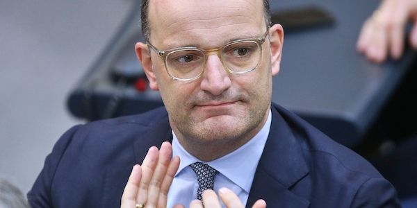 Spahn über Maskenbeschaffung: "Ich habe nichts zu verbergen"