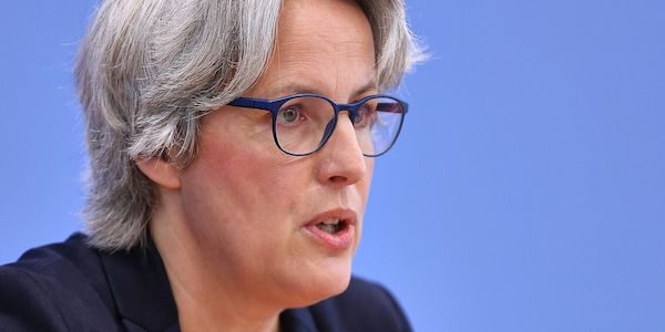 Missbrauchsbeauftragte fordert Rente für ehemalige Heimkinder