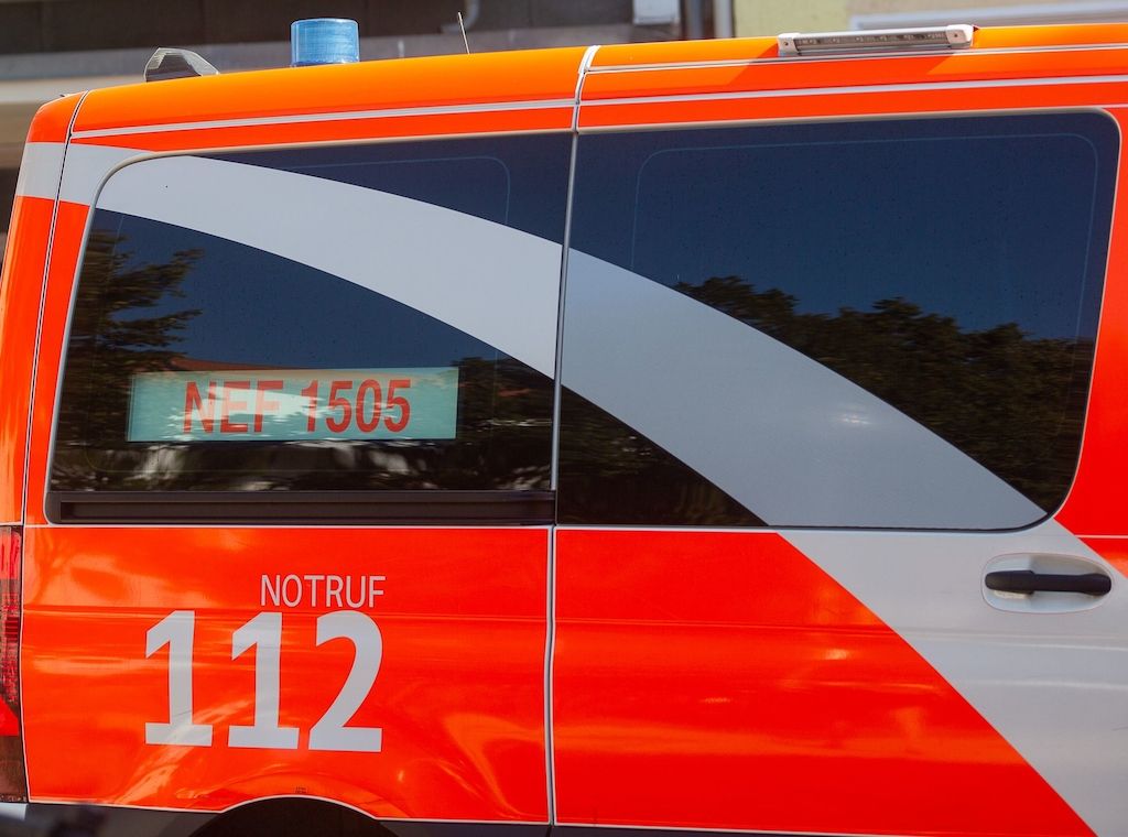 Vollbremsung eines BVG Linienbusses - 16 Verletzte darunter 11 Kinder