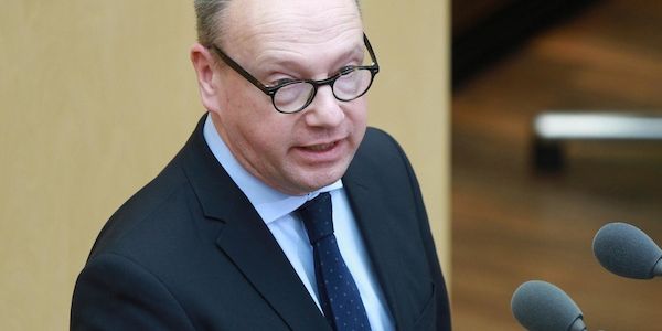 SPD fordert Rücktritt von NRW-Justizminister Limbach