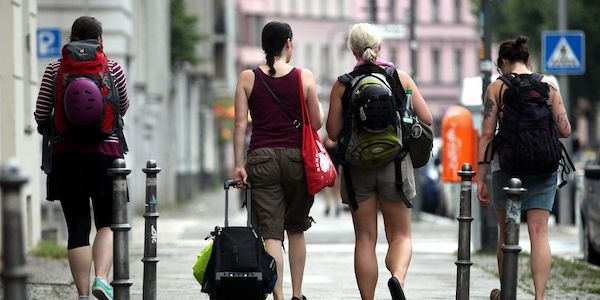 Ifo: Sommerhitze hilft Anbietern von Unterkünften kaum