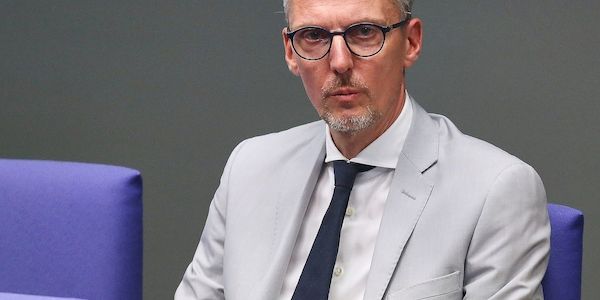 Menschenrechtsbeauftragter nach Eklat um Grok bestürzt