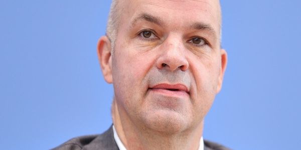 DIW kritisiert Bundeshaushalt als "Riesen-Mogelpackung"