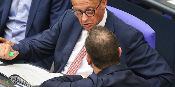 Spahn hat "selbstverständlich" noch Vertrauen des Kanzlers