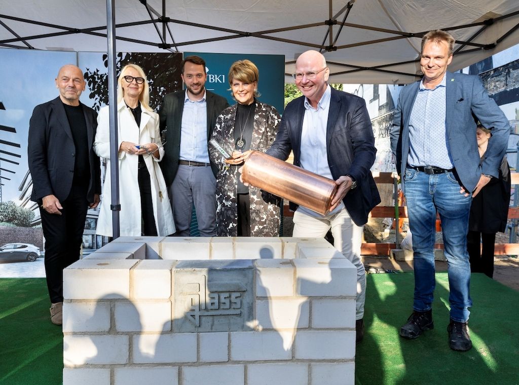 Neues Vereinshaus: VBKI feiert Grundsteinlegung