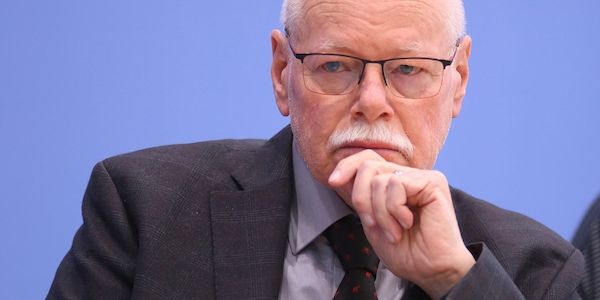 Bremens Innenminister sieht Mainzer AfD-Beamten-Regel skeptisch