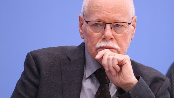 Bremens Innenminister sieht Mainzer AfD-Beamten-Regel skeptisch