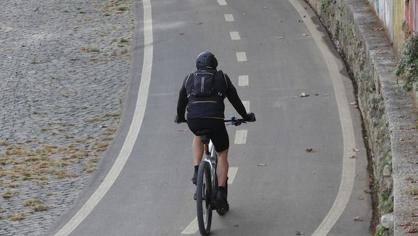 Düsseldorf startet Bau der Radleitroute 2