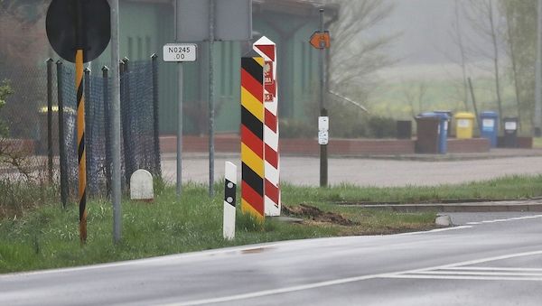 Wiese fordert Eingreifen des Kanzleramts in Grenzkontroll-Streit