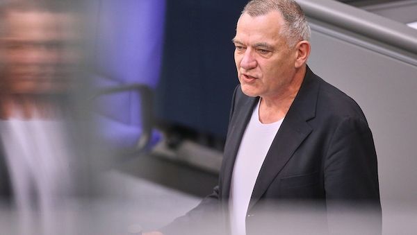 Linke warnt vor "Mehrheit mit Faschisten" bei Richterwahl