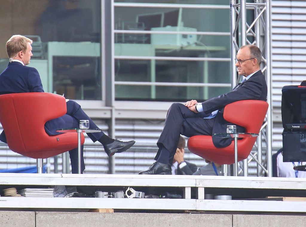 Merz findet Spahn "eindeutig" richtigen Mann als Fraktionschef