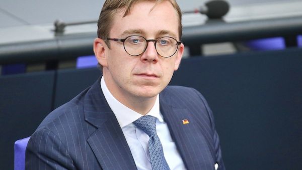 Amthor bekräftigt Zweifel an Brosius-Gersdorf