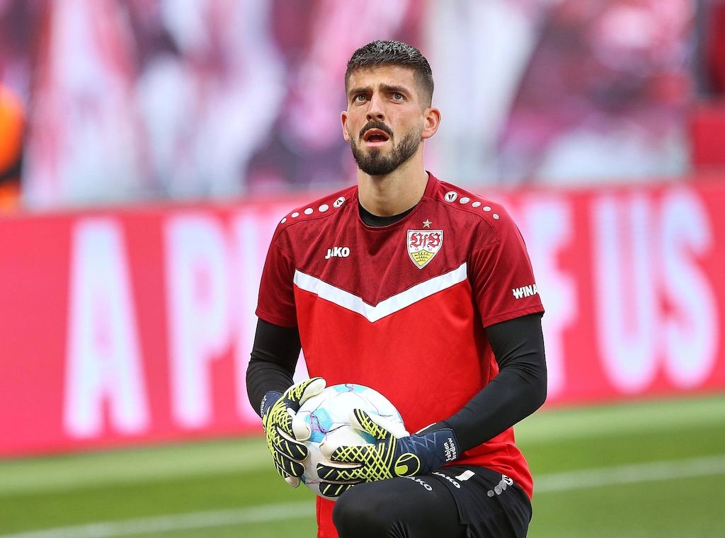 VfB Stuttgart verlängert mit Torhüter Fabian Bredlow