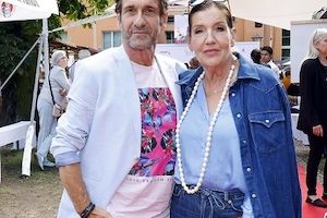 Sommerfest und Verleihung der begehrten fünf Sterne Berlins im Schlosspark Theater Bild 2