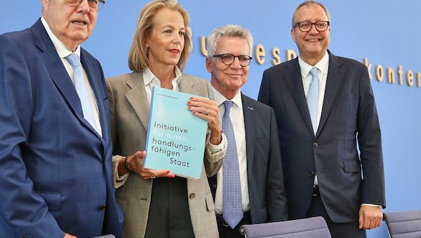 Initiative fordert entschlossene Staatsreform
