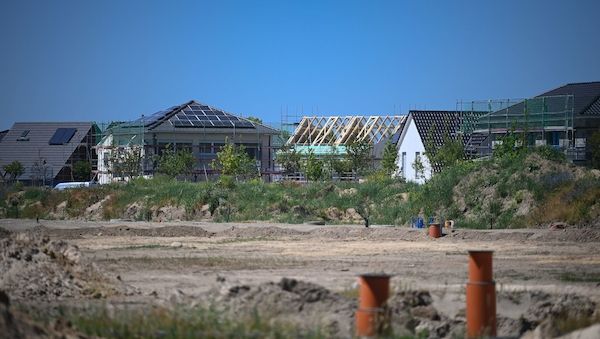 Grundstücksverkäufe steigen wieder im Land Brandenburg