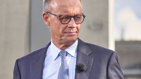 Merz nennt US-Nato-Waffendeal "wichtige Initiative"