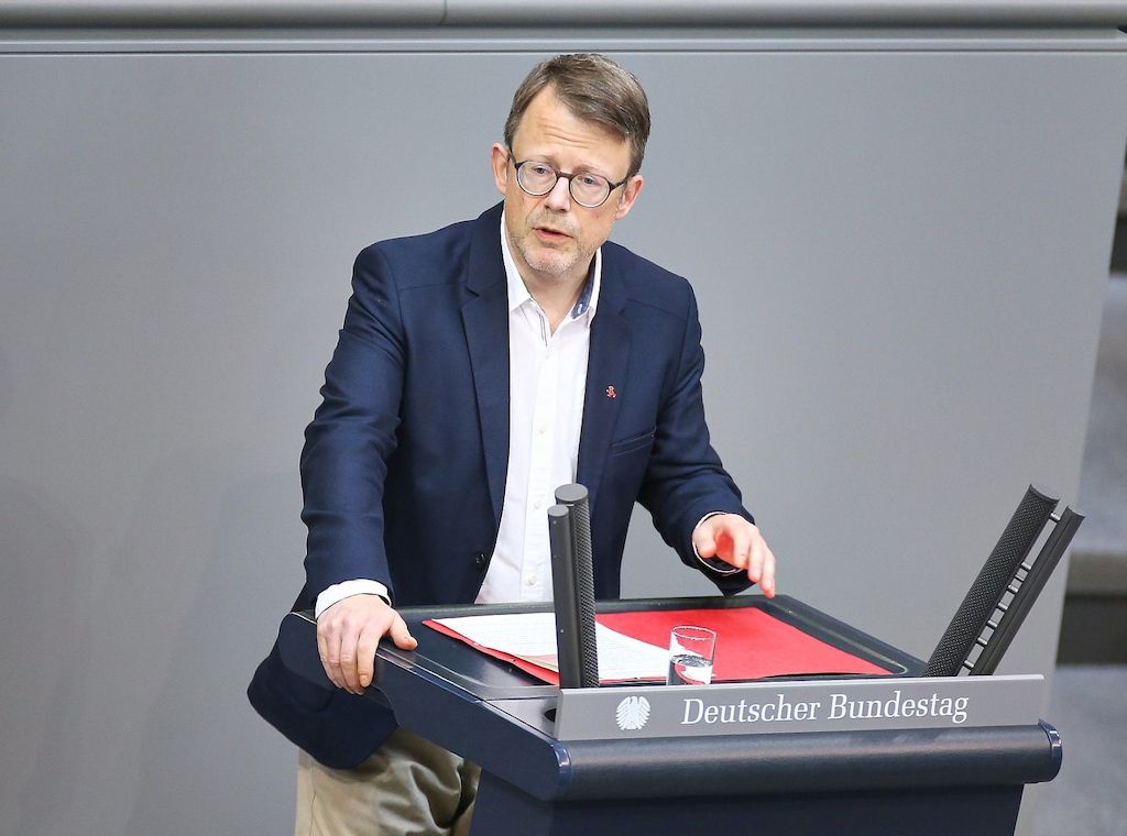 Linke kritisiert deutschen Patriot-Kauf für Ukraine