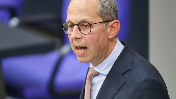 Hoppenstedt stellt Unterstützung für Brosius-Gersdorf infrage