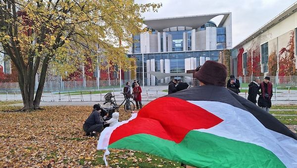 Gaza-Protestcamp darf zurück vors Bundeskanzleramt