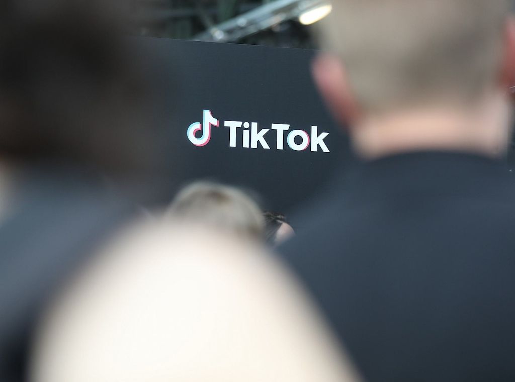 Prien für strengere Altersbeschränkungen bei Instagram und Tiktok