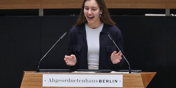 Grüne kritisieren Kürzungen in der Berliner Jugendhilfe