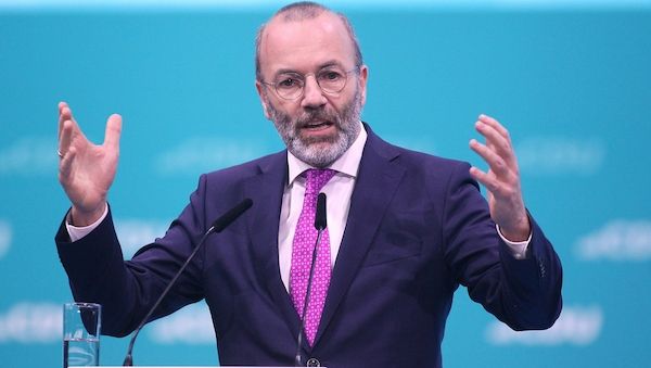 Weber will inländische Polizisten an EU-Außengrenzen verlegen