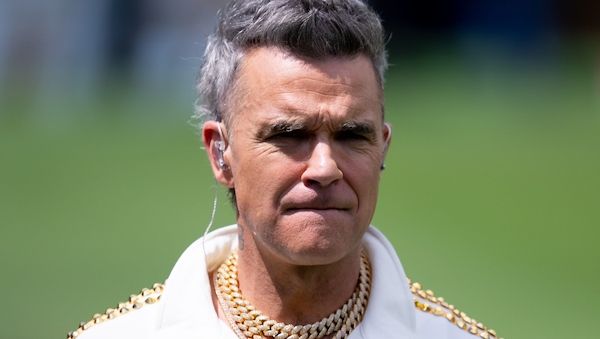 Konzerte von Robbie Williams und Anna Netrebko in Berlin fallen wegen des Wetters aus