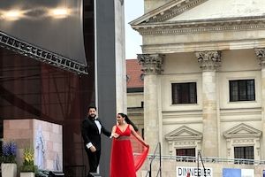 Triumphale Opernpower auf dem Gendarmenmarkt in Berlin Bild 1