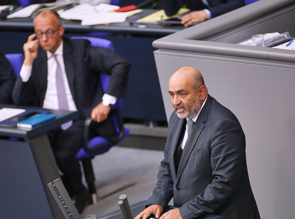 Nouripour drängt Koalition bei Richterwahl zu Tempo