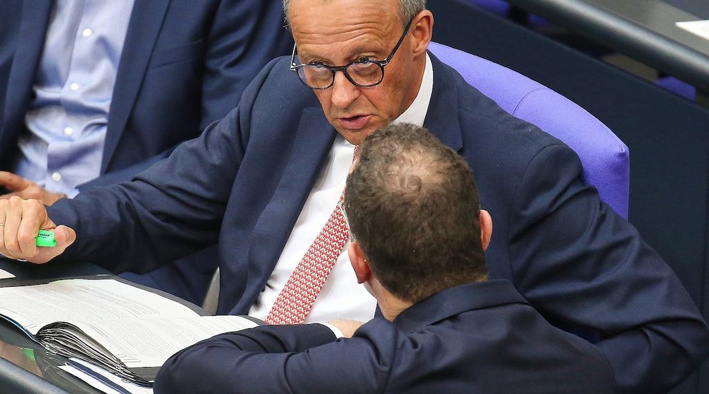Spahn hat "selbstverständlich" noch Vertrauen des Kanzlers