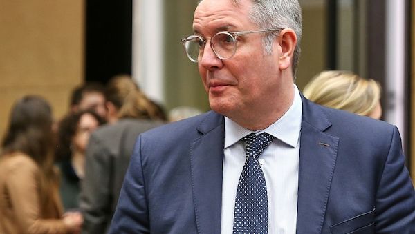 Schweitzer warnt vor "Schnellschüssen" bei AfD-Verbot