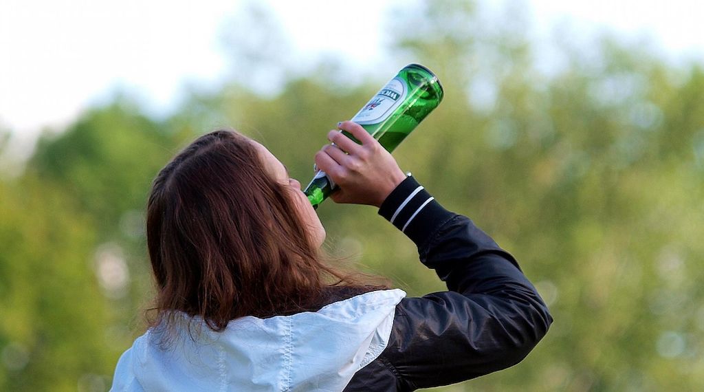 Drogenbeauftragter will strengere Alkoholregeln