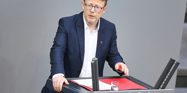 Linke kritisiert deutschen Patriot-Kauf für Ukraine