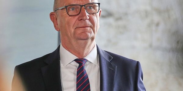 Woidke schließt künftige Energieimporte aus Russland nicht aus
