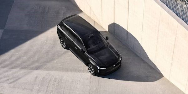 Volvo EX90 Executive Edition startet ab 99.990 €