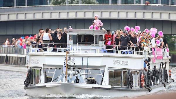 "CSD auf der Spree" soll auf Christopher-Street-Day einstimmen