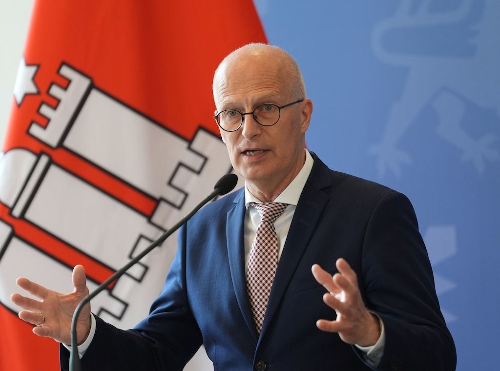 Blauer Brief von Hamburg an Berlin wegen Abschiebungen