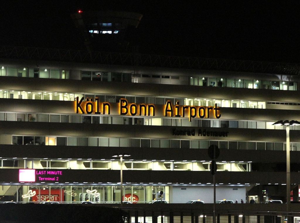 Bundespolizei fasst international gesuchten Mörder am Flughafen Köln/Bonn
