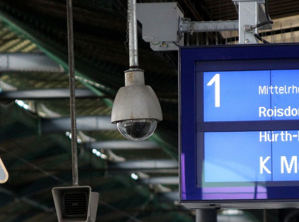 Union will Video-Gesichtserkennung an Bahnhöfen