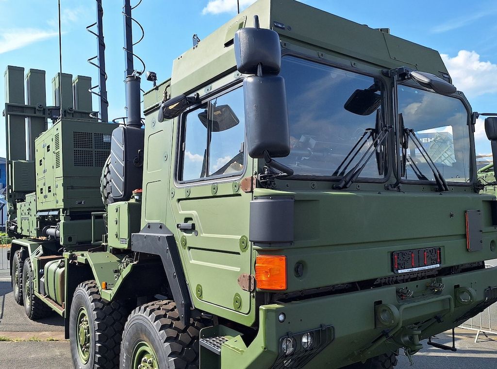 Kretschmer: Osten bei Bundeswehr-Beschaffung berücksichtigen