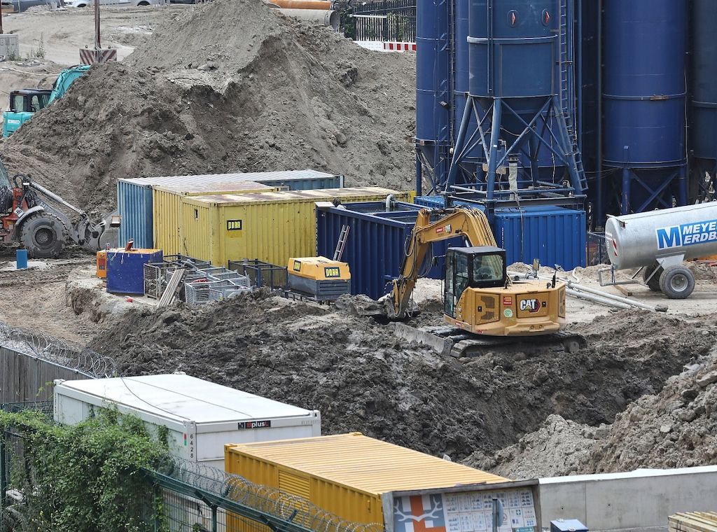 Auftragseingang im Bauhauptgewerbe stagniert im Mai